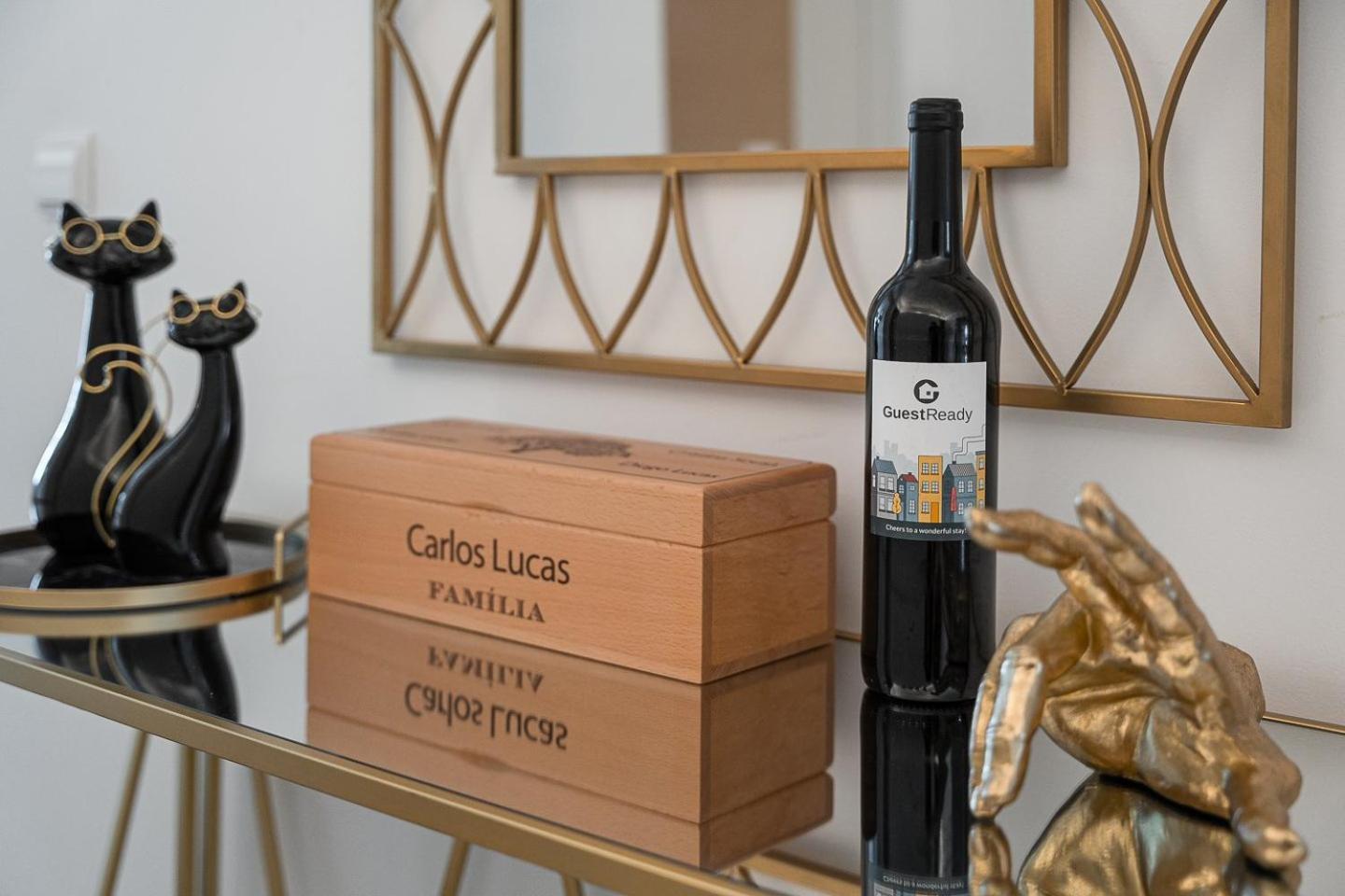 Guestready - A Prime Stay Near The Beach Matosinhos  Extérieur photo